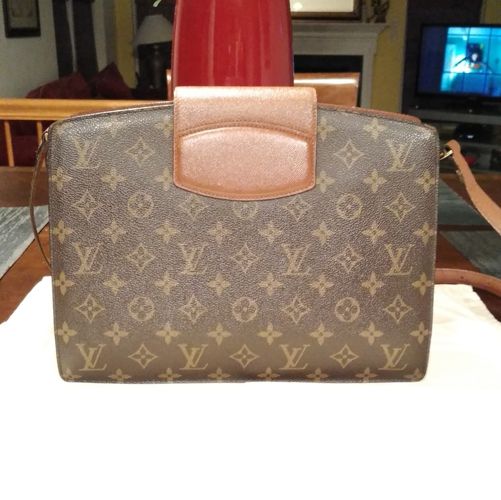 Vintage Louis Vuitton Courelles Handbag - Picture 8 of 8